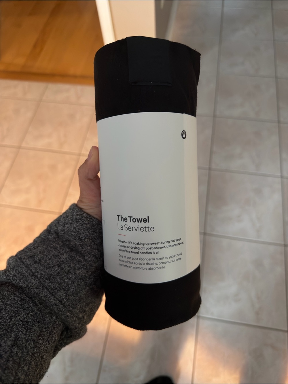 lululemon athletica The Towel - Black Microfiber Gym Towel